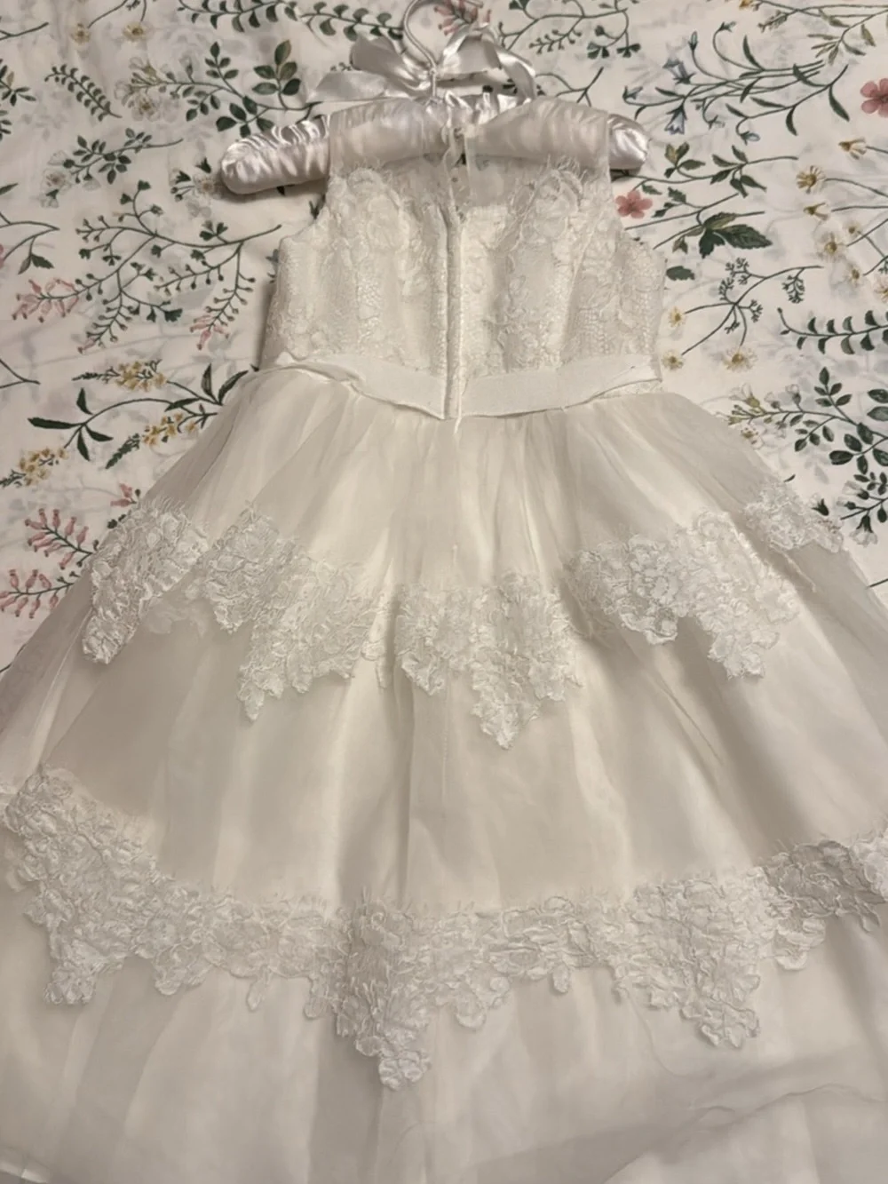 Ivory Lace Tiered Flower Girl Dress - Picture 2 of 4